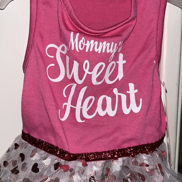 Wagatude Size Medium Mommy’s Sweetheart Dress! Tulle bottom with 🩷s! Valentine - Picture 2 of 8